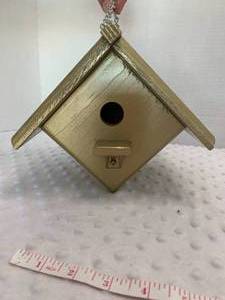 lot 66 image: Wren House - Assembled by Local Veteran through Help Heal Veterans