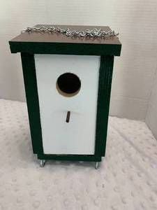 lot 71 image: Bluebird House - Assembled by Local Veteran through Help Heal Veterans