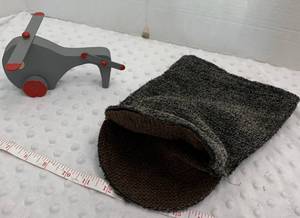 lot 53 image: Mini Helicopter and Oven Mit - Assembled by Local Veteran through Help Heal Veterans