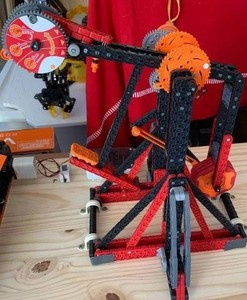 lot 24 image: VEX Robotic Trebuchet (Catapult) - Assembled by Local Veteran
