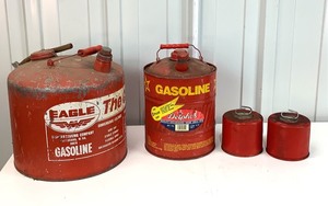 lot D-44 image: Vintage Gas Cans