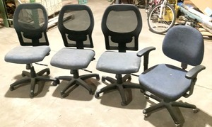 lot O-35 image: Office Chairs