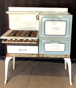 lot A-1B image: Antique Cooking StoveOven