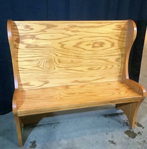 lot F-119 image: Restaurant Bench