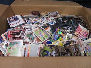 LARGE BOX FULL OF SPORTS CARDS