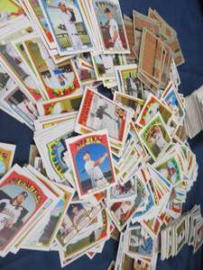 MISC BASEBALL CARDS.