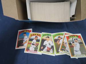 TOPPS HERITAGE 2021 BASEBALL CARDS