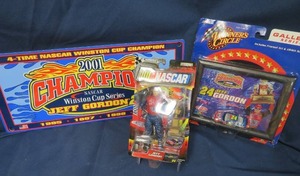 JEFF GORDON 2001 CHAMPION