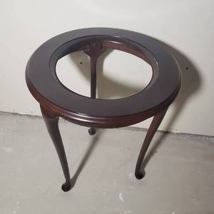 Bombay Company Round Side Table with Porcelain Charger Insert