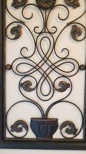 Swirling Metal Potted Vine Wall Dcor