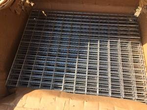 lot 24 image: 19 Wire Shelf Panels