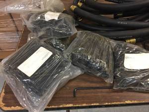 lot 68 image: Approx 800 316 Long Arm Hex Keys