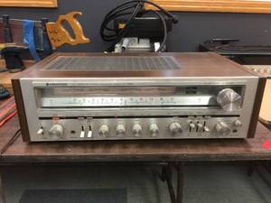 lot 128 image: Kenwood KR-8050 Stereo Receiver