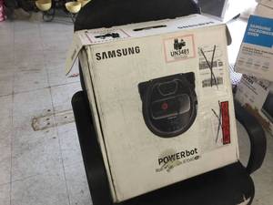 lot 168 image: Samsung Powerbot Robot Vacuum