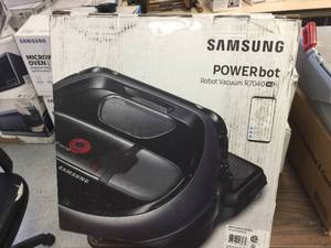lot 169 image: Samsung Powerbot Robot Vacuum