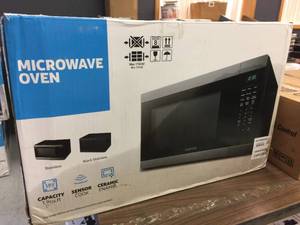 lot 179 image: Samsung 1.9 CF Countertop Microwave Oven
