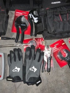 lot 19 image: Assorted Husky Tools & Accessories. Various Kinds & Conditions. See Pictures
