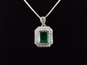 .925 Sterling Silver Emerald Cut Crystal Pendant Necklace