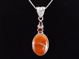 .925 Sterling Silver Faceted Garnet and Jasper Agate Cabochon Pendant Necklace