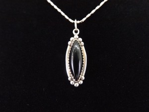 .925 Sterling Silver Black Onyx Cabochon Pendant Necklace