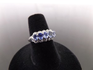 .925 Sterling Silver Diamond Accented Quality Amethyst Ring Size 6