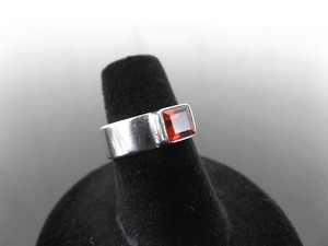 .925 Sterling Silver Square Cut Garnet Ring Size 6
