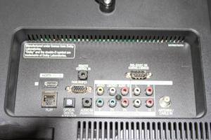 lot 61 image: LG 26 LCD Commercial Widescreen HD Integrated HDTV Display  Monitor  Television  TV
