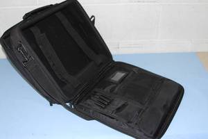 lot 77 image: Dell Large Soft-Sided Laptop Computer Carrying Carry Case with Shoulder Strap