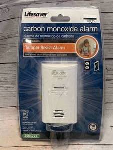lot 1 image: New Carbon Monoxide Alarm