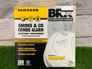 lot 3 image: New BRK Smoke & Carbon Monoxide Detector