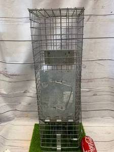 lot 54 image: Havahart Live Trap 7x 7 x 24