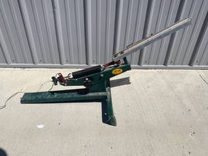 lot 75 image: Trius Trap Thrower