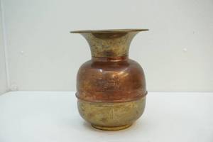 Spittoon