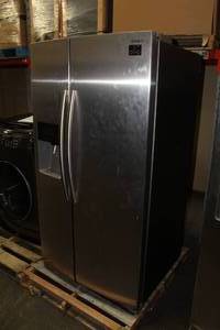 lot 894 image: Samsung Side-by-Side Refrigerator Freezer with WaterIce RS25J500DSRAA (display model)