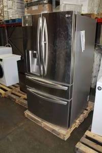 lot 890 image: 2016 LG Side-by-Side Single Drawer Refrigerator Bottom Freezer with WaterIce LMXS30776S03 (return to vendor)