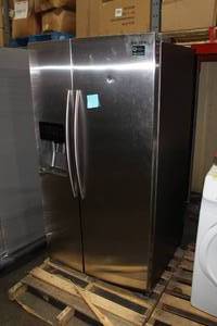 lot 886 image: 2018 Samsung Side-by-Side Refrigerator Freezer with WaterIce RS25H5111SR (display model)