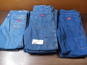 lot 43 image: 10 38x30 Pairs Of Dickies Jeans  - 8 Carpenters Jeans, 2 Relaxed Fit Jeans