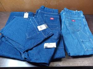 lot 48 image: 10 36x36 Dickies Jeans- 6 36X36 Carpenters Jeans, 2 36X36 Relaxed Fit Jeans-3 38X38 BRAND NEW WITH TAGS, 1 36X36 BRAND NEW WITH TAGS