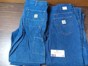 lot 68 image: 5 Pairs of Jeans (3) 32x30 Carhartt Carpenter Jeans, (2) 32x34 Carhartt Carpenter Jeans