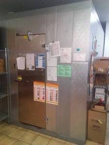 lot 95 image: Norlake Walk-In FreezerCooler Combo. Contents not included