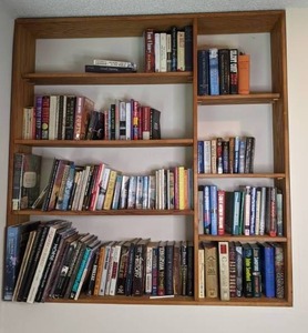 lot 534 image: Large Lot of Books
