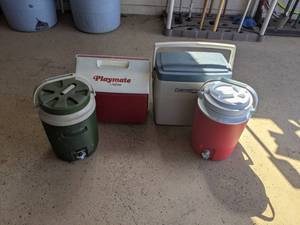 lot 589 image: (2) Small Coolers & (2) Insulated Beverage Dispensers