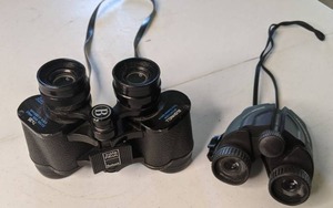 lot 396 image: Sportview Bushnell Insta-Focus Binoculars 7x35 Extra Wide Angle & Nikon 8x21 6.3 Sprint III Binoculars wCase