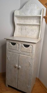 lot 369 image: Beautiful Wood Cabinet Painted to Look Like Marble