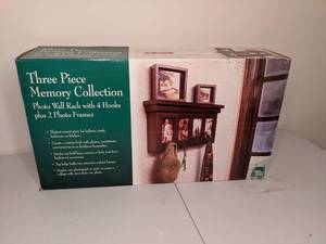lot 568 image: NEW Three Piece Memory Collection Photo Wall Rack Hooks and 2 Frames