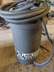 lot 130 image: Vintage Montgomery Ward Air Power System Paint Sprayer