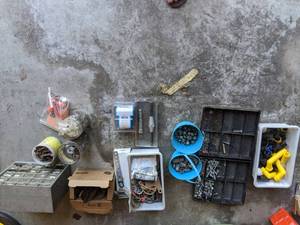 lot 101 image: Miscellaneous Small Parts and Organizers
