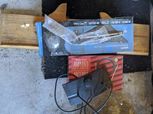 lot 102 image: Wireless Keyboard & Mouse, TV Antenna and Wooden Shelf