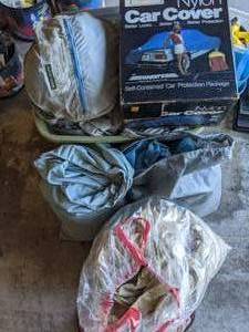 lot 103 image: A LOT of Car Covers & Tote