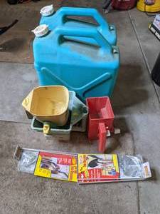 lot 148 image: Garage Organizers, Seeders, Reliant Water Jugs